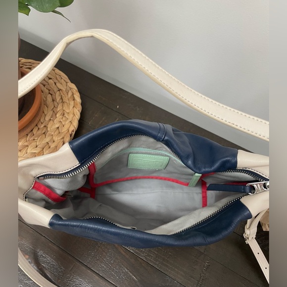 Coach Legacy Weekend Hobo - Picture 7 of 11